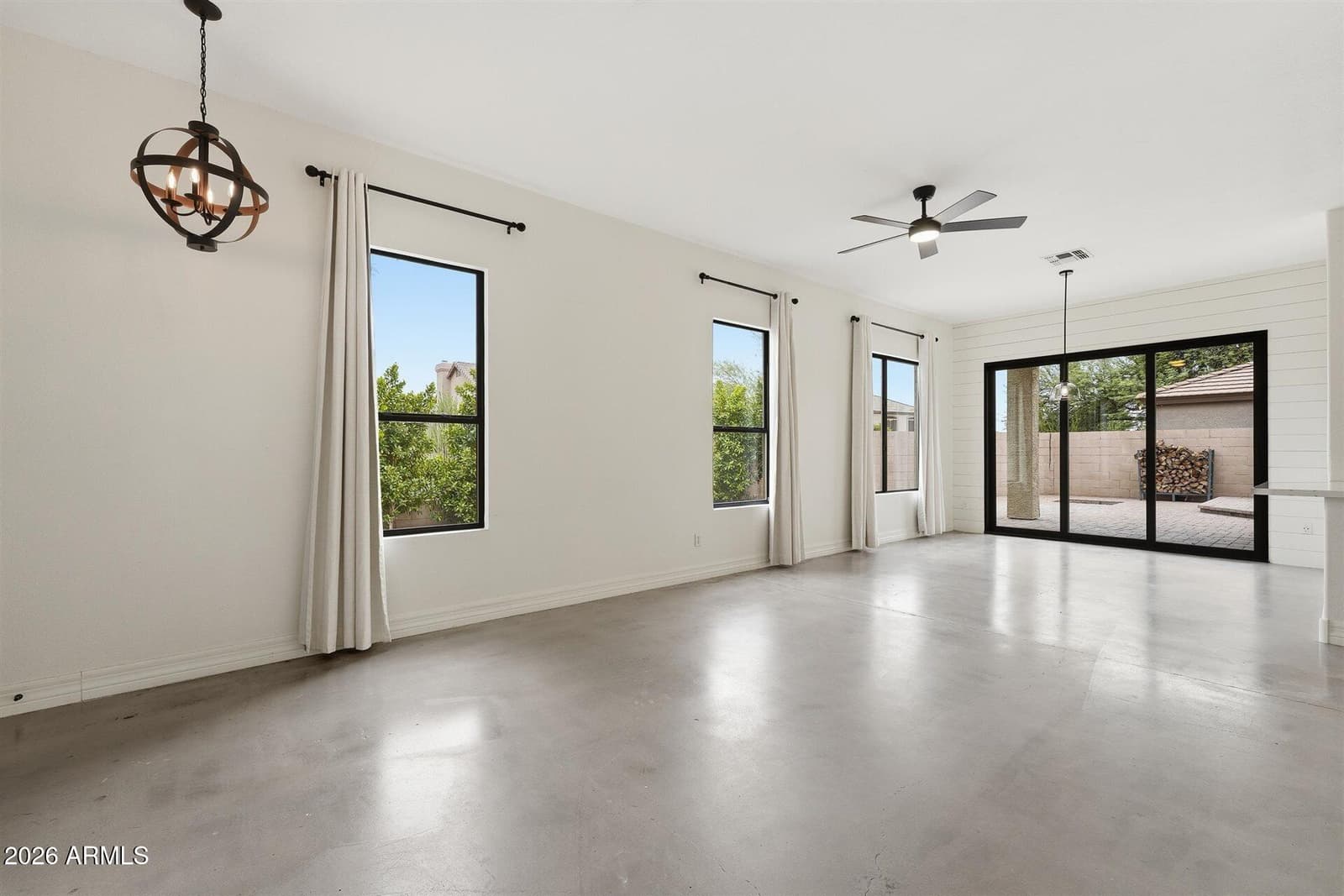 26428 N 42ND Place, Phoenix, AZ 85050 — photo 3 of 27