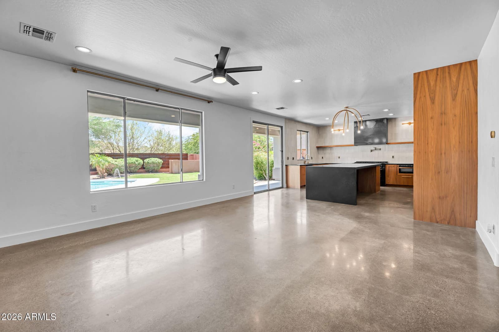 27363 N WHITEHORN Trail, Peoria, AZ 85383 — photo 11 of 44
