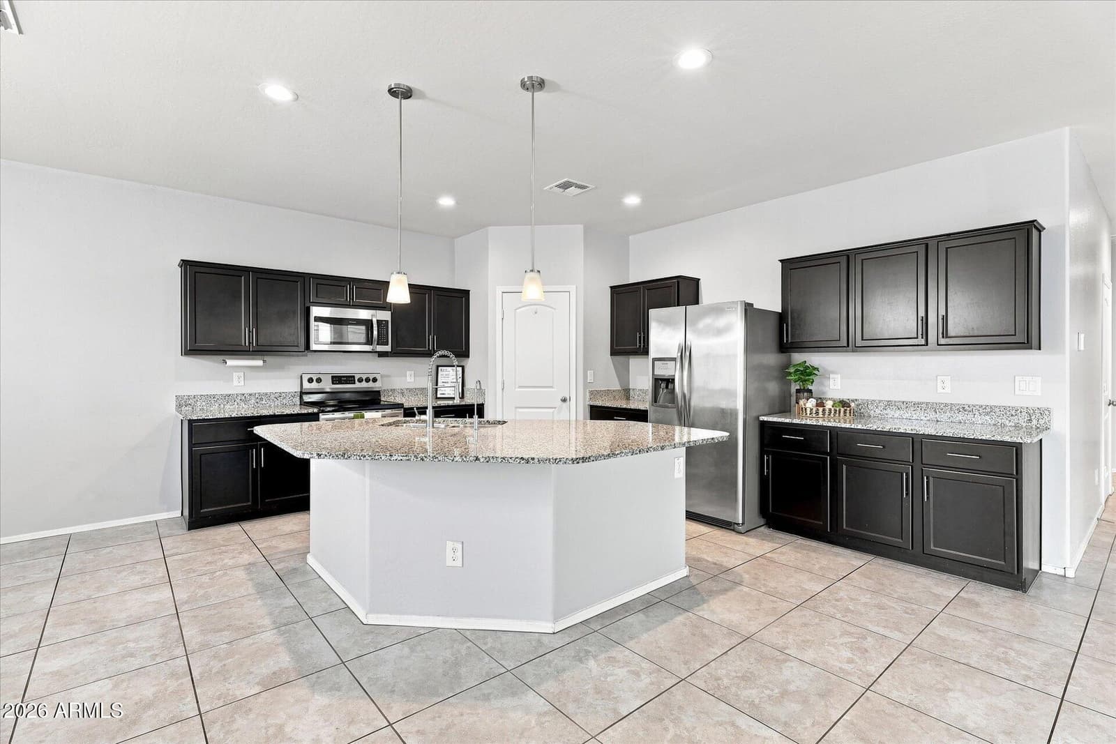 4952 E CHROMIUM Road, San Tan Valley, AZ 85143 — photo 2 of 25