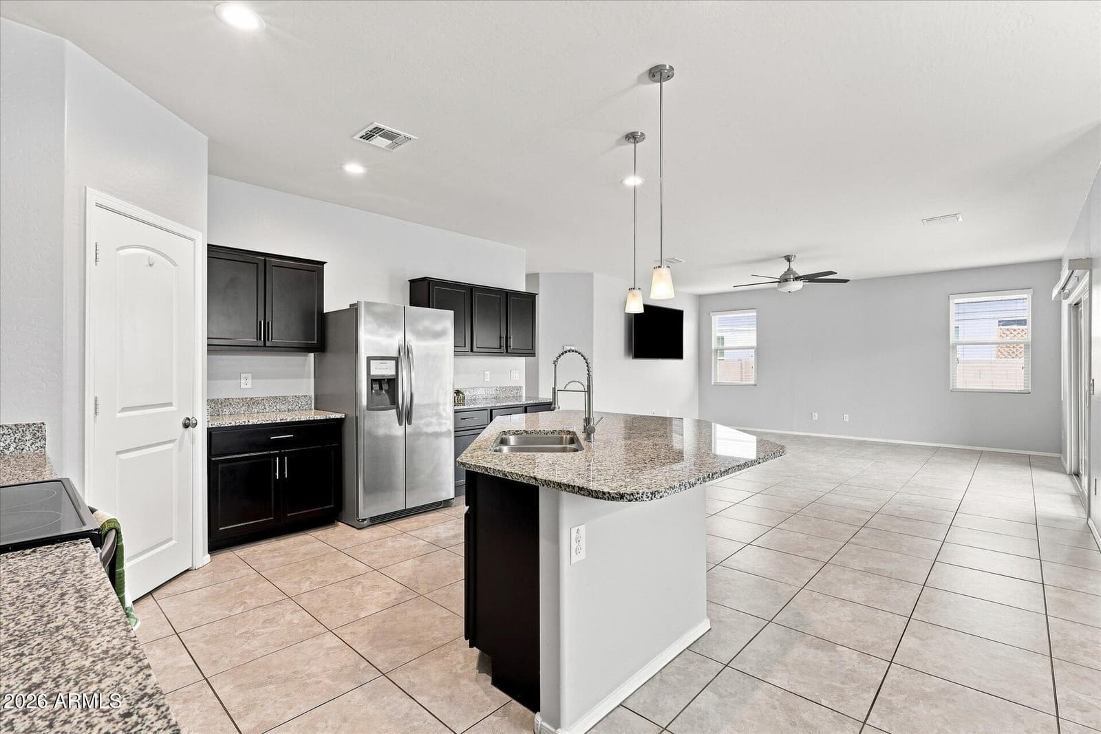 4952 E CHROMIUM Road, San Tan Valley, AZ 85143 — photo 3 of 25