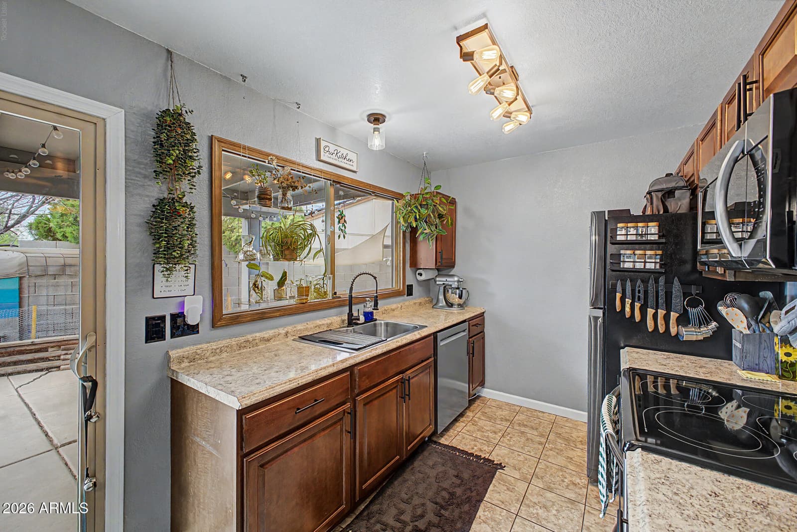 3120 W Runion Drive, Phoenix, AZ 85027 — photo 9 of 26