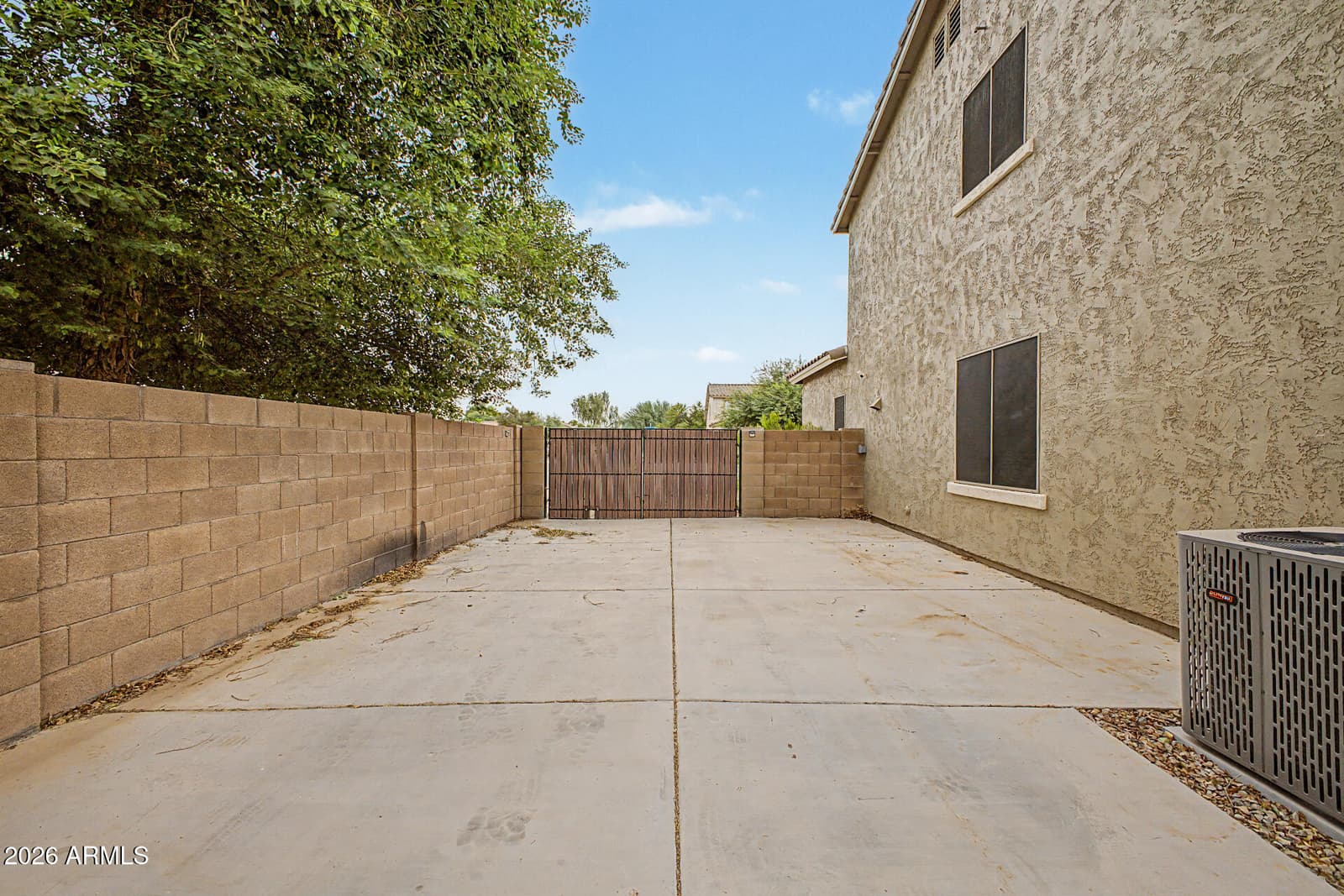 353 E CHELSEA Drive, San Tan Valley, AZ 85140 — photo 37 of 40
