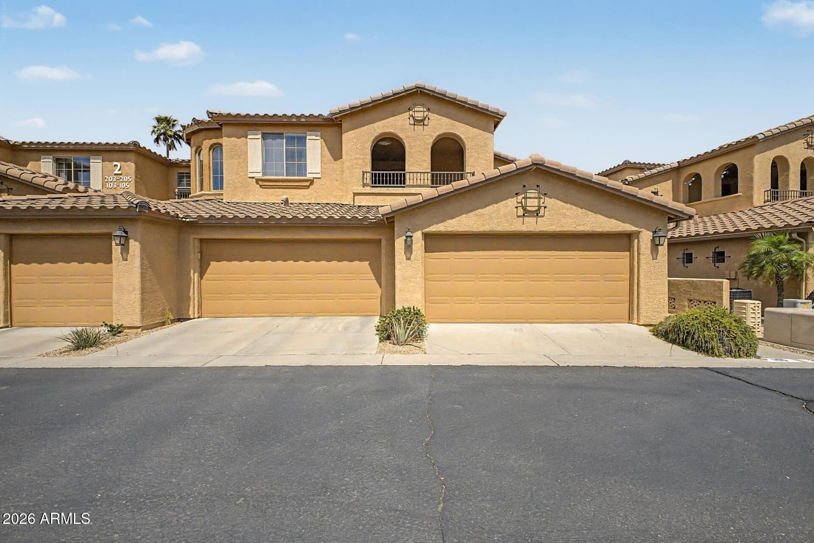 10655 N 9th Street 205, Phoenix, AZ 85020 — photo 1 of 37