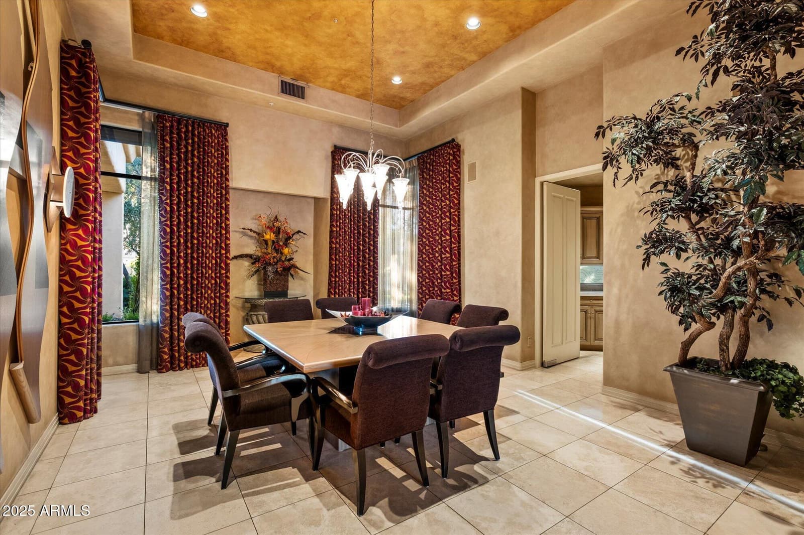 6038 E Sunnyside Drive, Scottsdale, AZ 85254 — photo 9 of 60