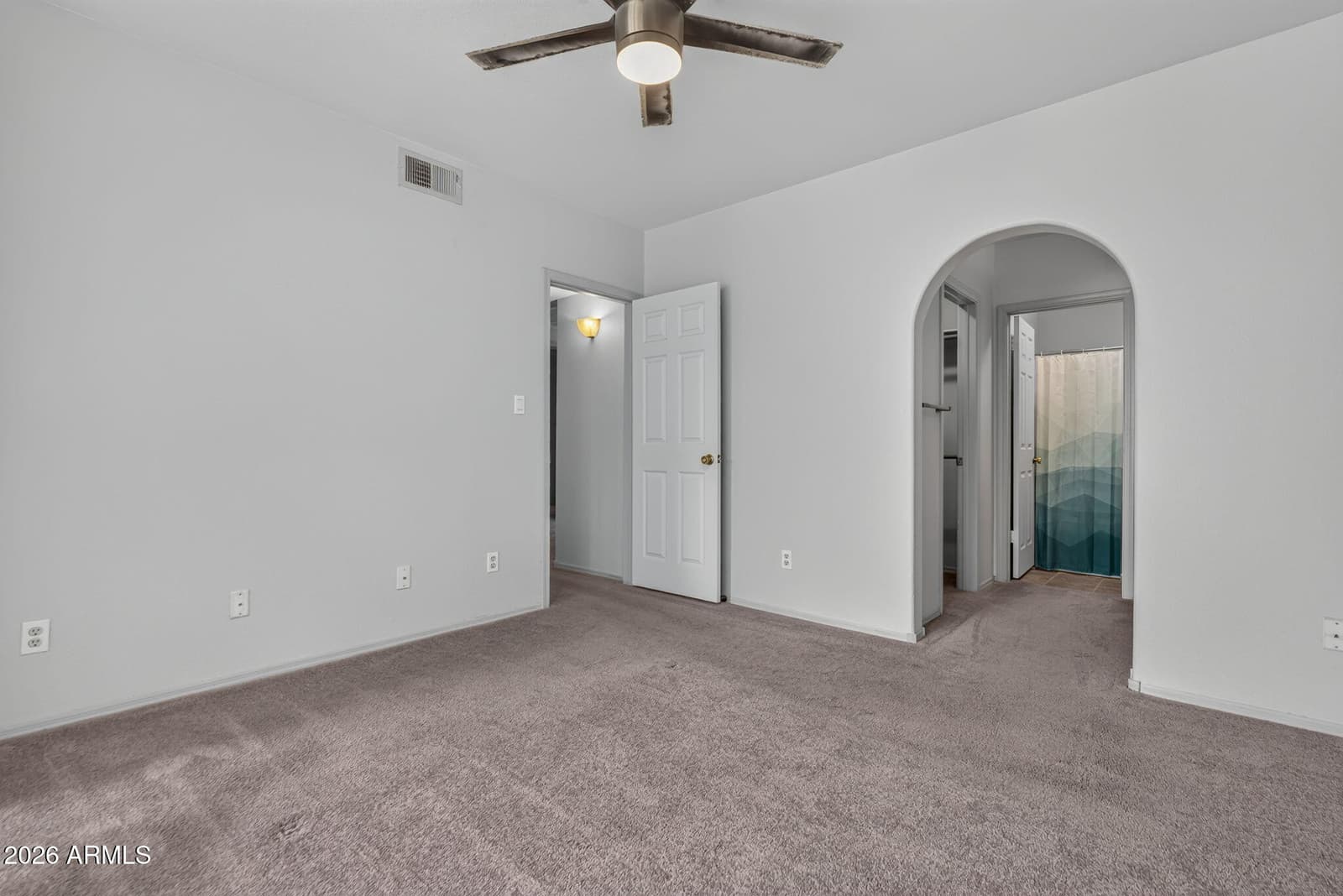 750 E NORTHERN Avenue 2147, Phoenix, AZ 85020 — photo 8 of 32