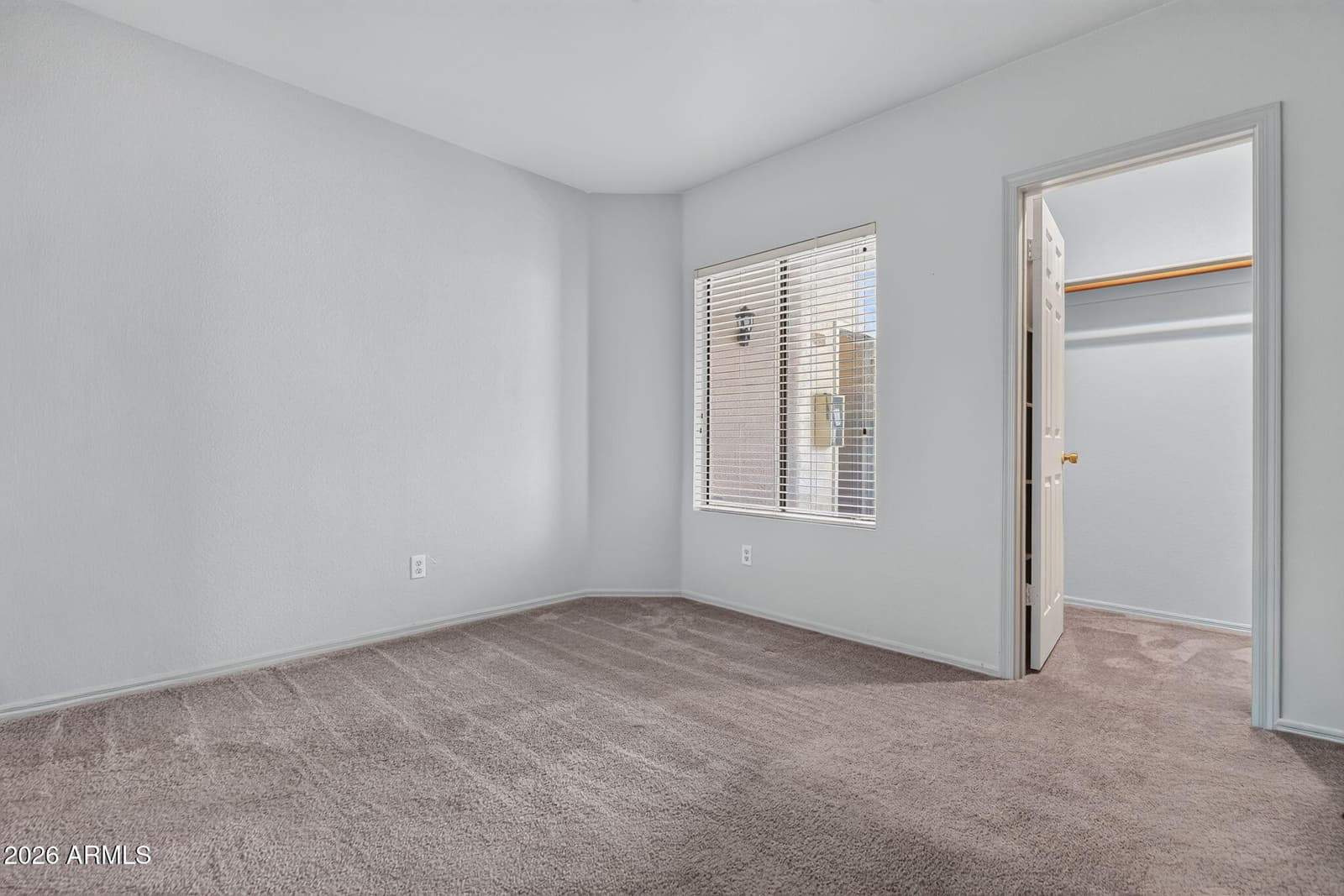 750 E NORTHERN Avenue 2147, Phoenix, AZ 85020 — photo 16 of 32