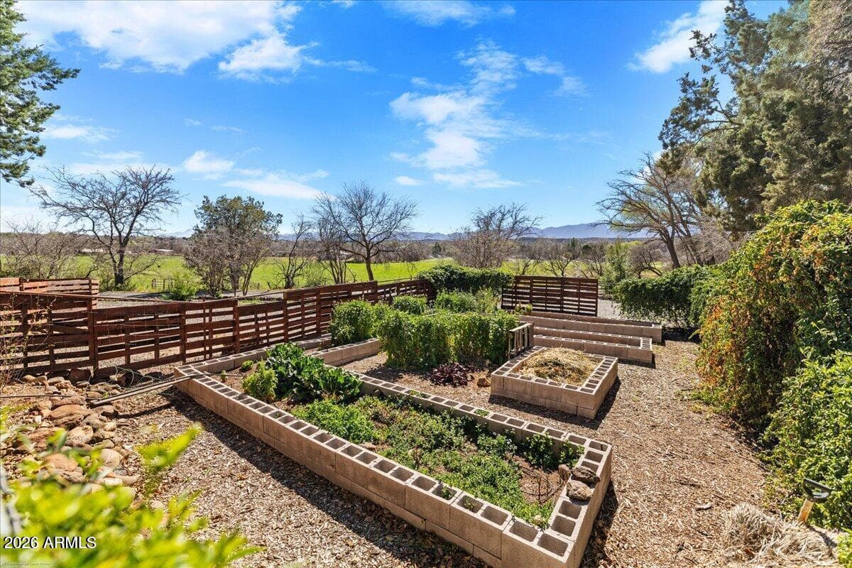 10580 E SWINGING BRIDGE Lane, Cornville, AZ 86325 — photo 53 of 77