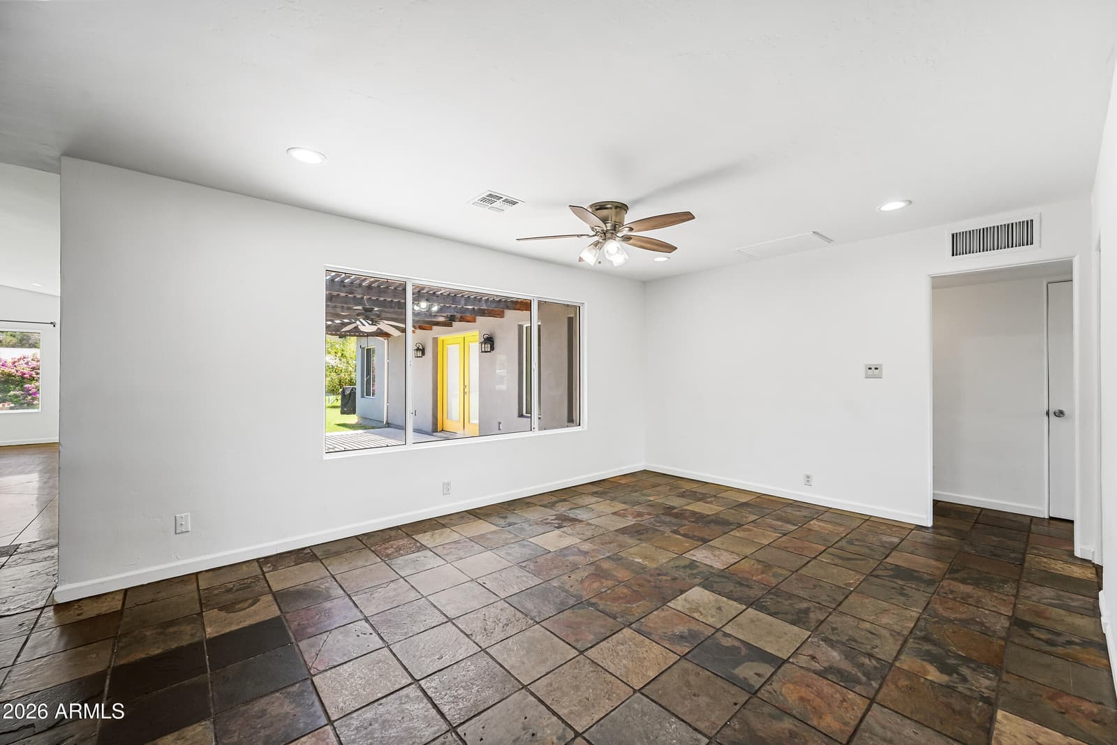 701 E MCLELLAN Boulevard, Phoenix, AZ 85014 — photo 13 of 80