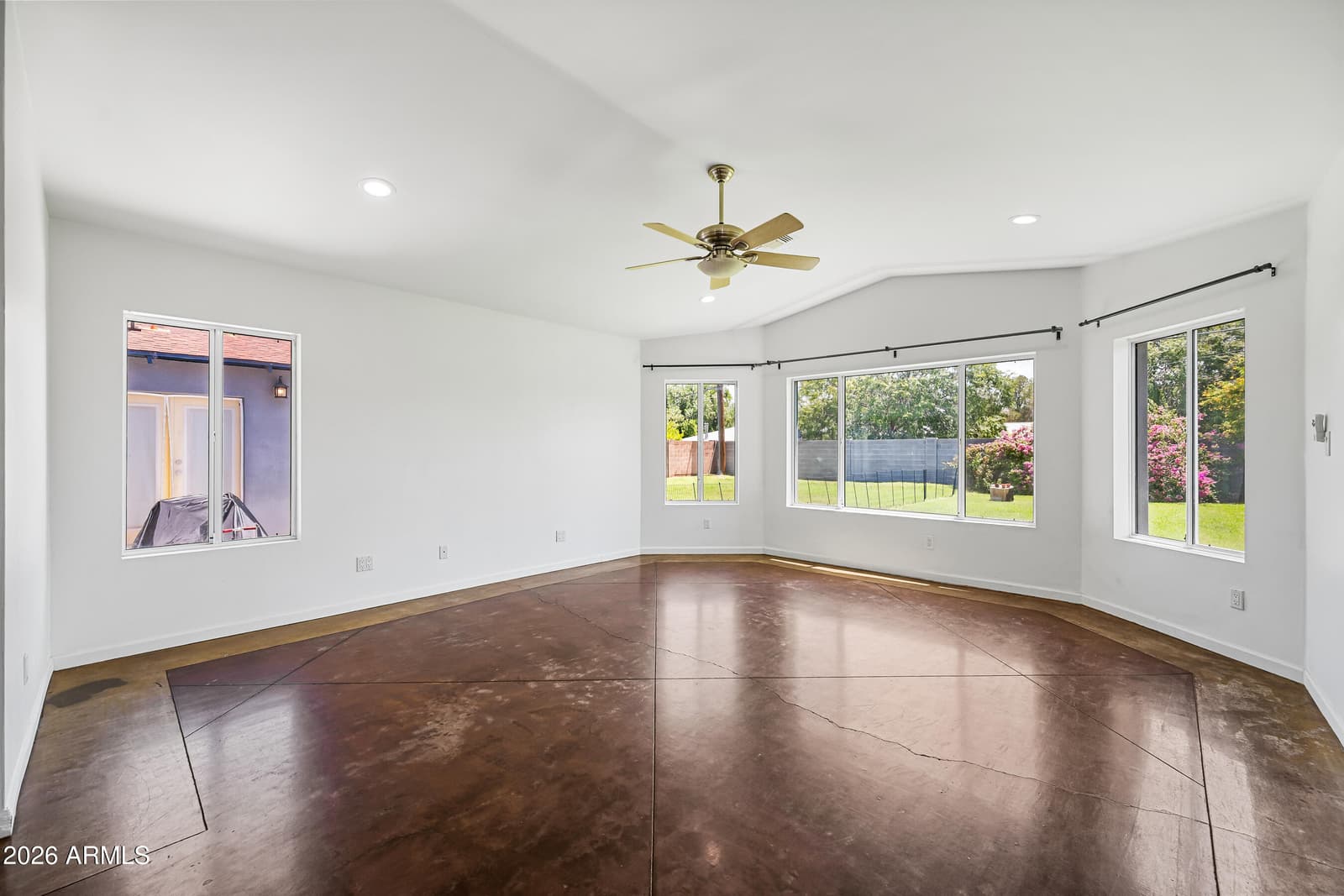 701 E MCLELLAN Boulevard, Phoenix, AZ 85014 — photo 27 of 80
