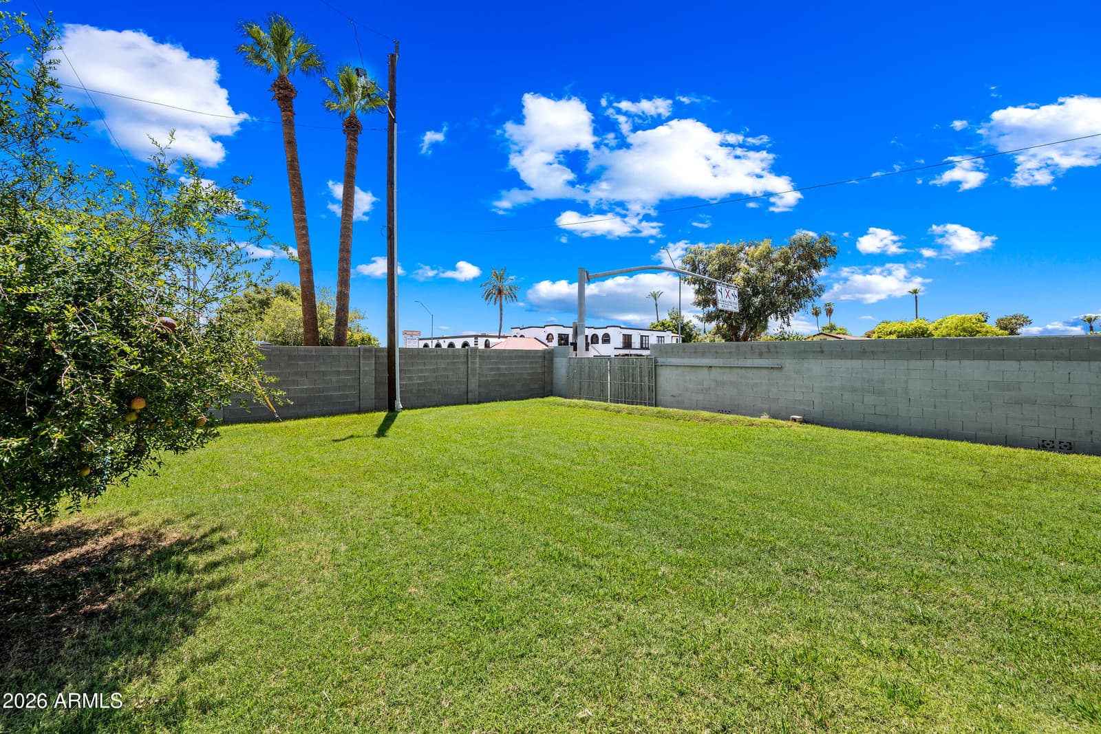 701 E MCLELLAN Boulevard, Phoenix, AZ 85014 — photo 43 of 80