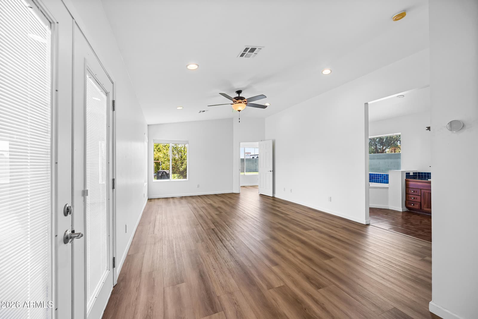 701 E MCLELLAN Boulevard, Phoenix, AZ 85014 — photo 49 of 80