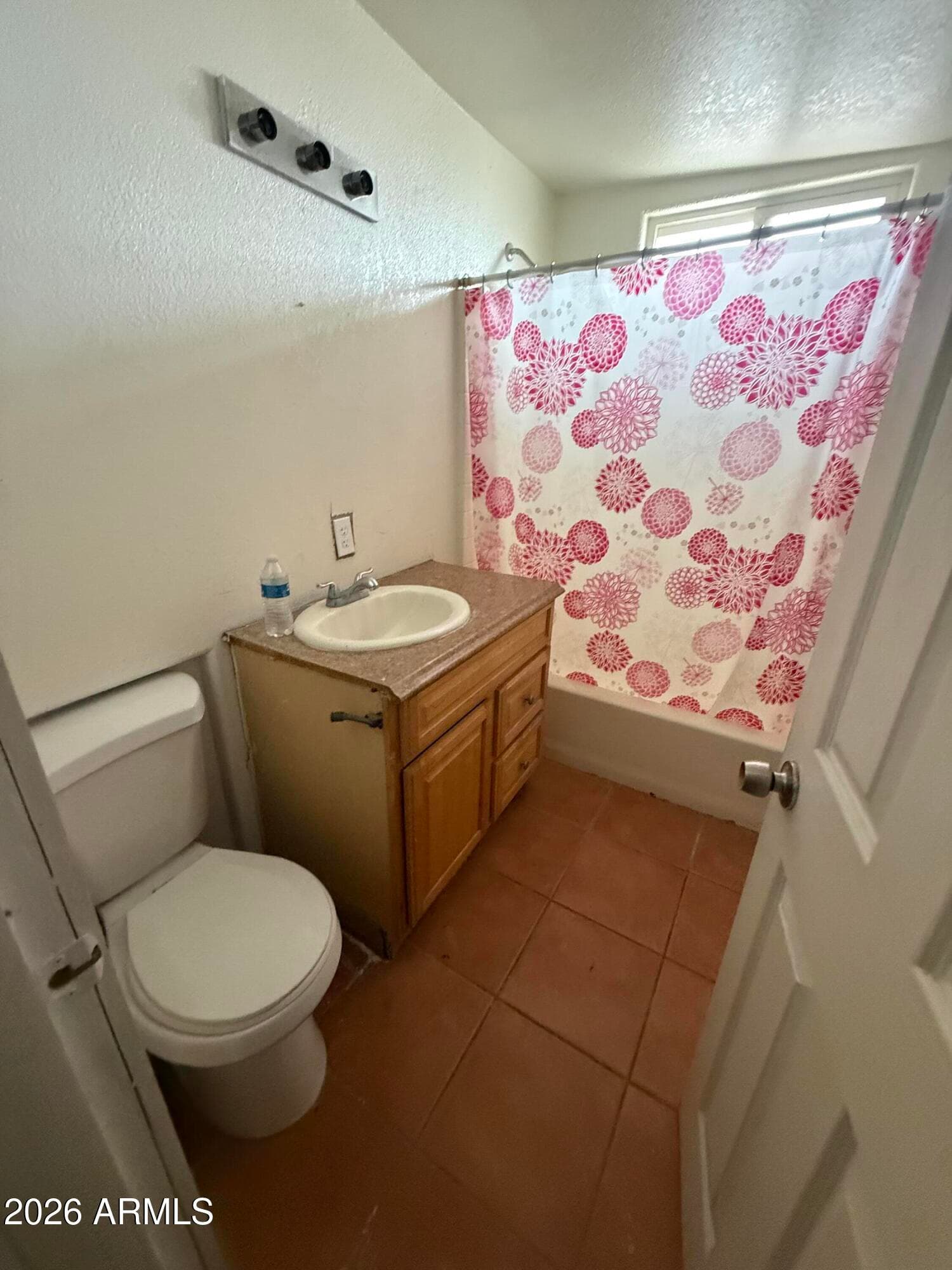 902 S 30TH Drive, Phoenix, AZ 85009 — photo 12 of 12