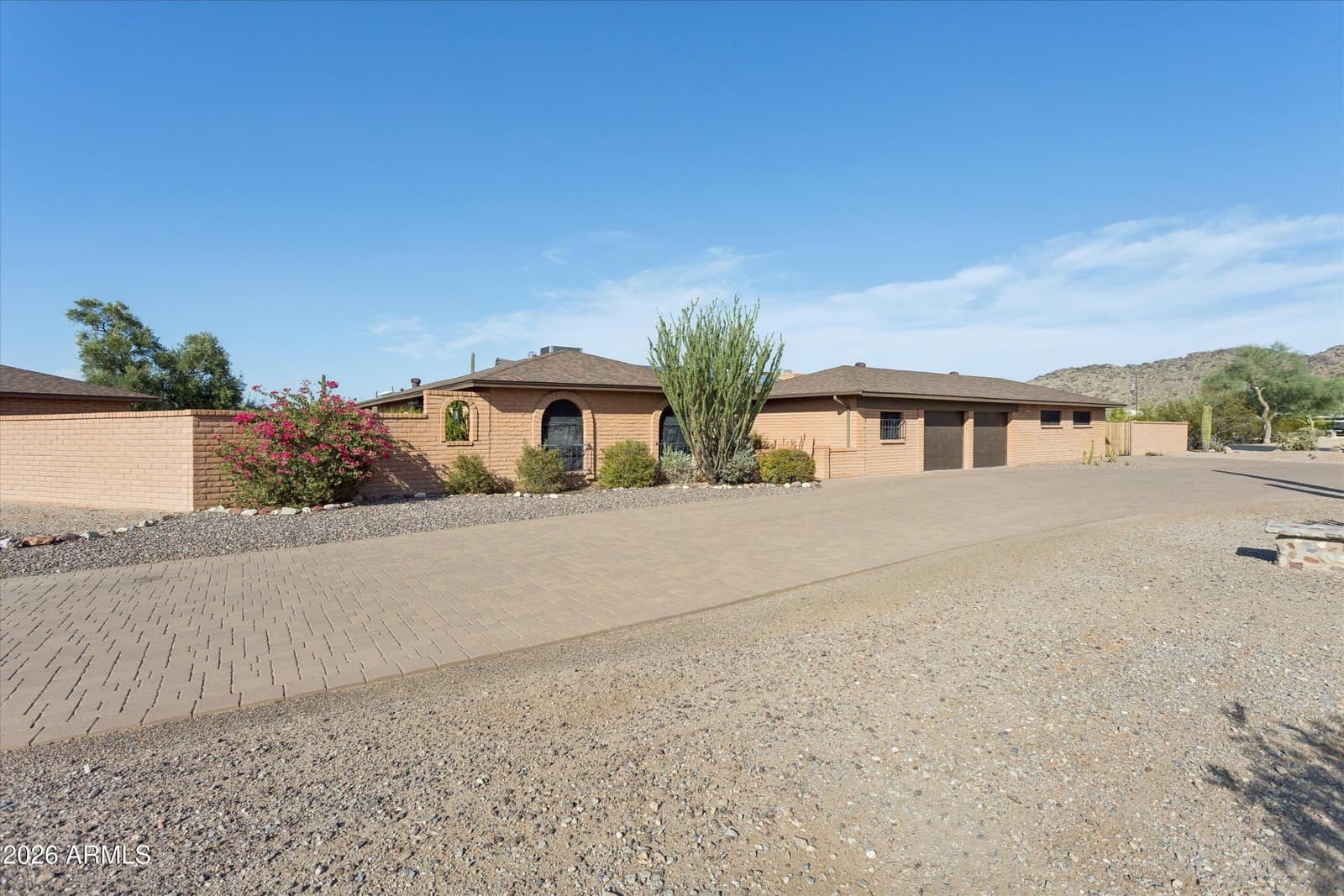 9607 N 40TH Street, Phoenix, AZ 85028 — photo 14 of 94