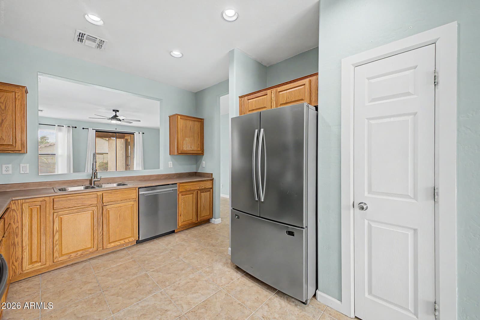 11780 W HOPI Street, Avondale, AZ 85323 — photo 11 of 48