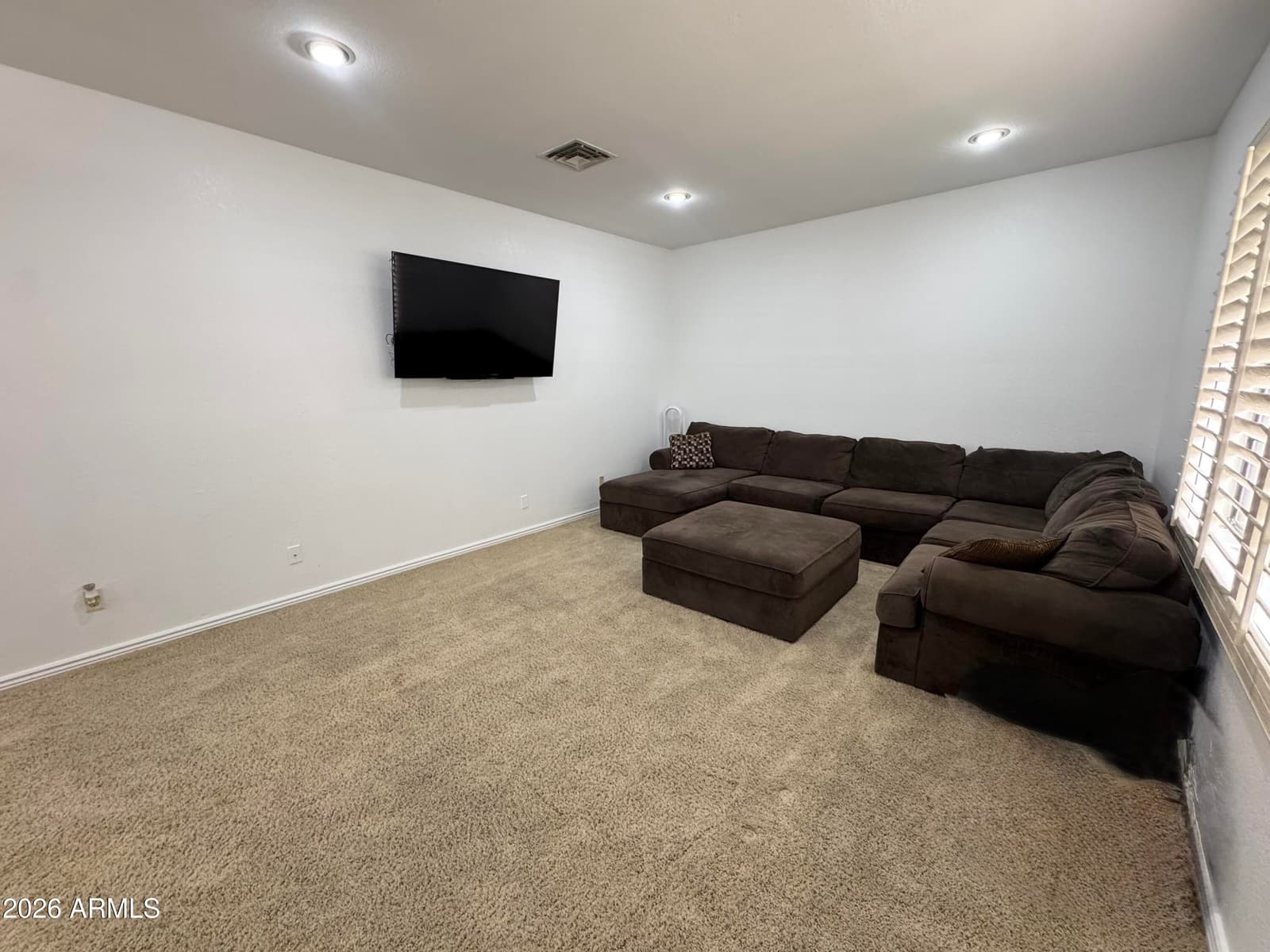1502 W ANTIQUA Drive, Gilbert, AZ 85233 — photo 14 of 33