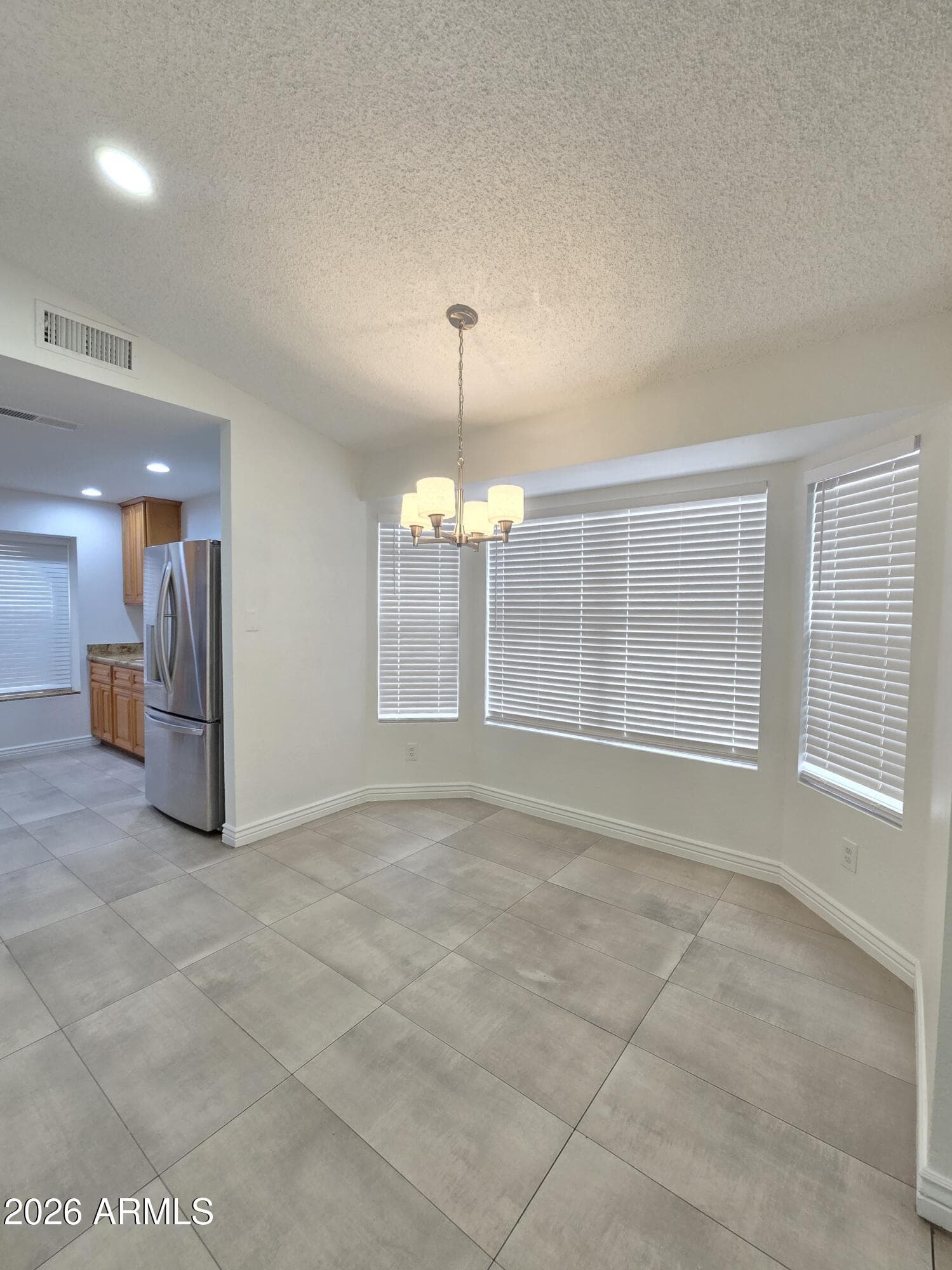 11819 N 75TH Drive, Peoria, AZ 85345 — photo 10 of 45