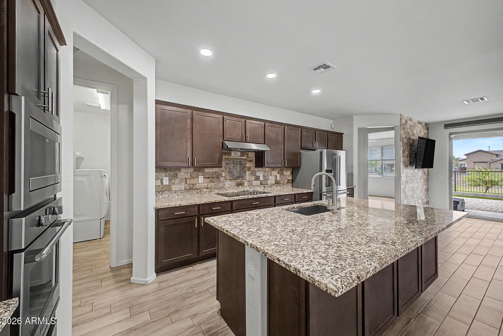 18465 W FOOTHILL Drive, Surprise, AZ 85387 — photo 12 of 40