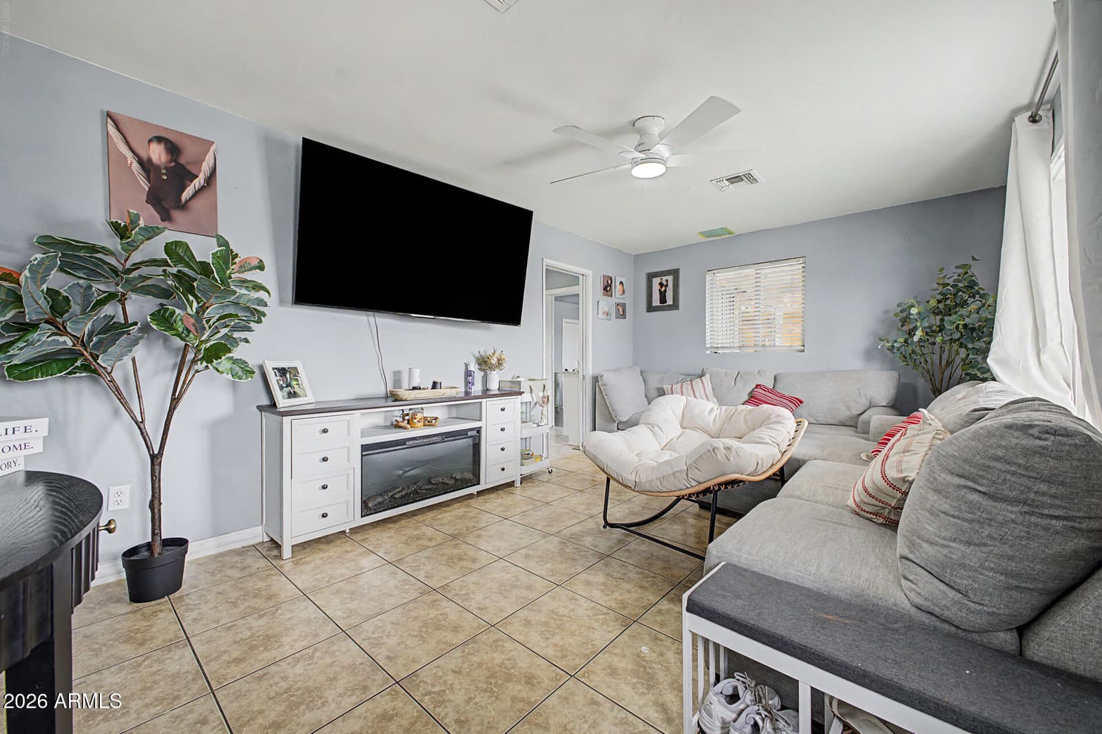 2925 W TURNEY Avenue, Phoenix, AZ 85017 — photo 10 of 28