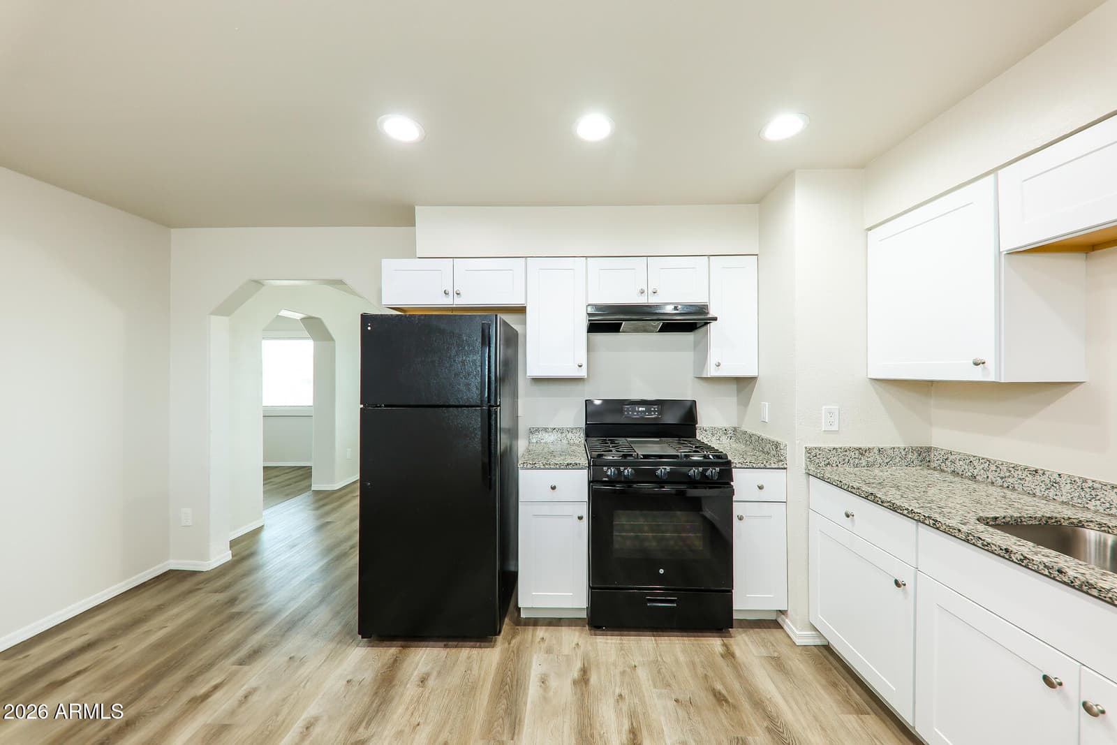 7345 W BROWN Street, Peoria, AZ 85345 — photo 9 of 26