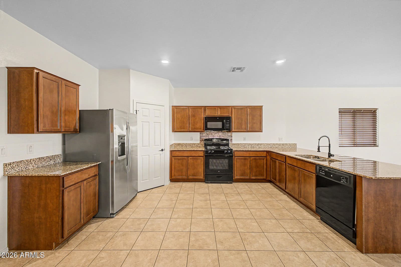7134 N 127TH Drive, Glendale, AZ 85307 — photo 16 of 27