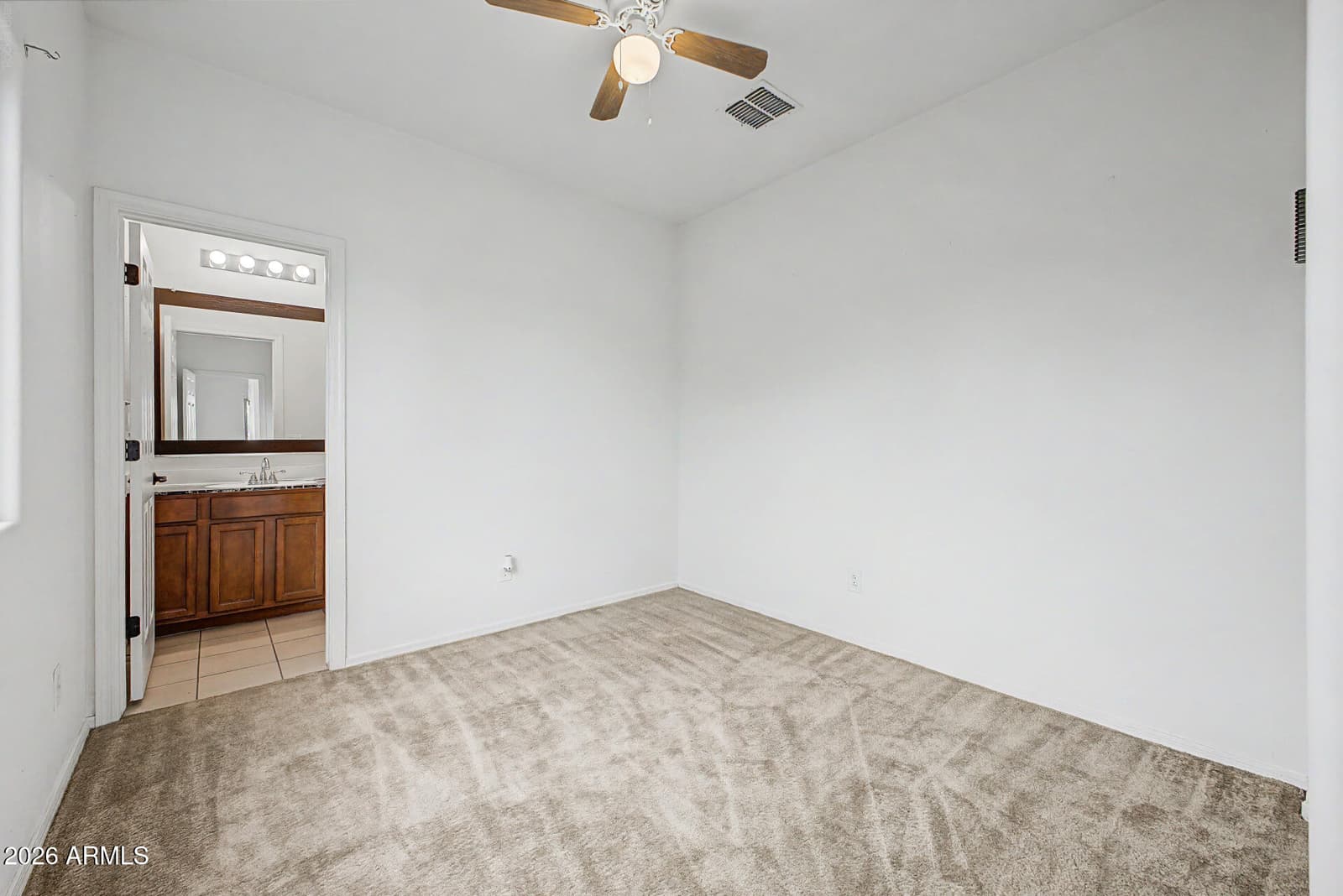 7134 N 127TH Drive, Glendale, AZ 85307 — photo 5 of 27