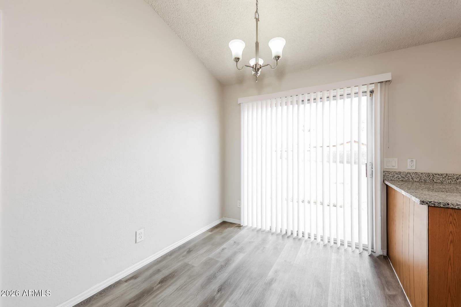8538 W COLUMBINE Drive, Peoria, AZ 85381 — photo 9 of 26