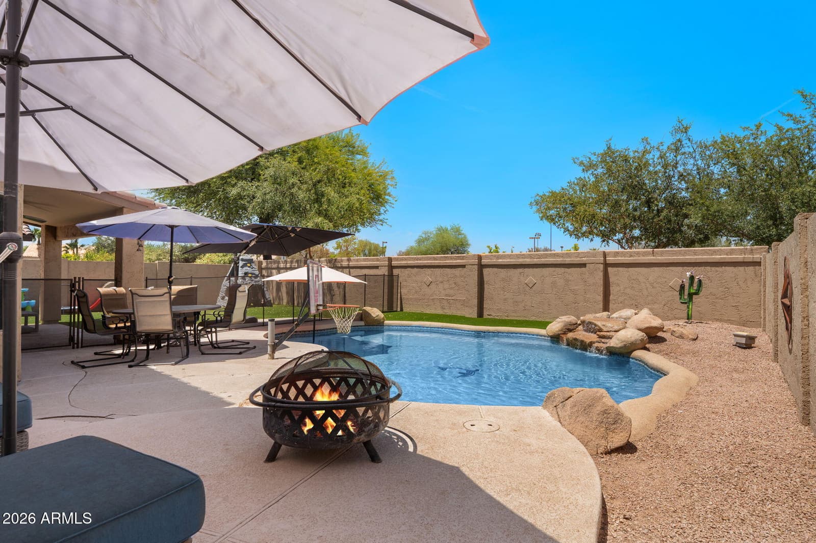 314 N NEVADA Way, Gilbert, AZ 85233 — photo 14 of 33