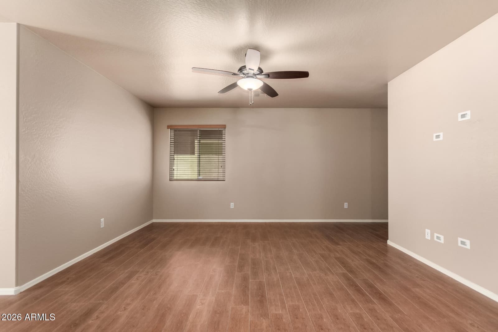 7917 W Napoli Street, Phoenix, AZ 85043 — photo 7 of 24