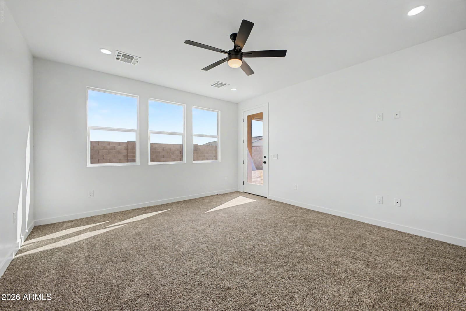 8335 W SWANSEA Drive, Arizona City, AZ 85123 — photo 16 of 33