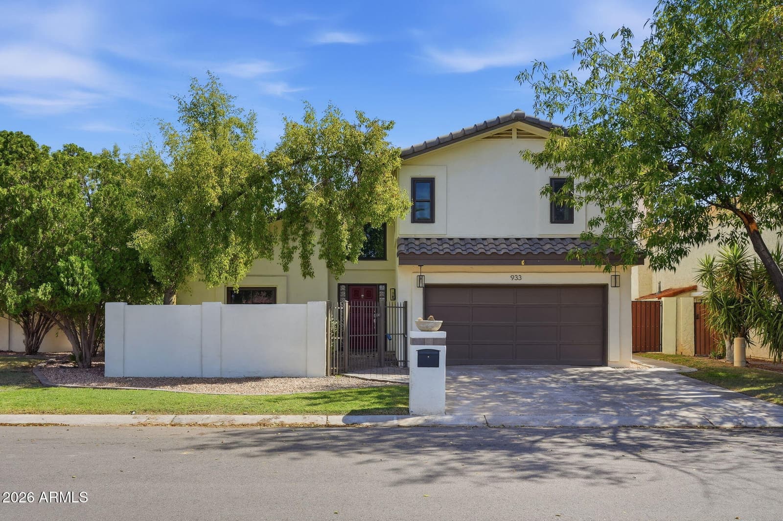 933 E LEEWARD Lane, Tempe, AZ 85283 — photo 1 of 36