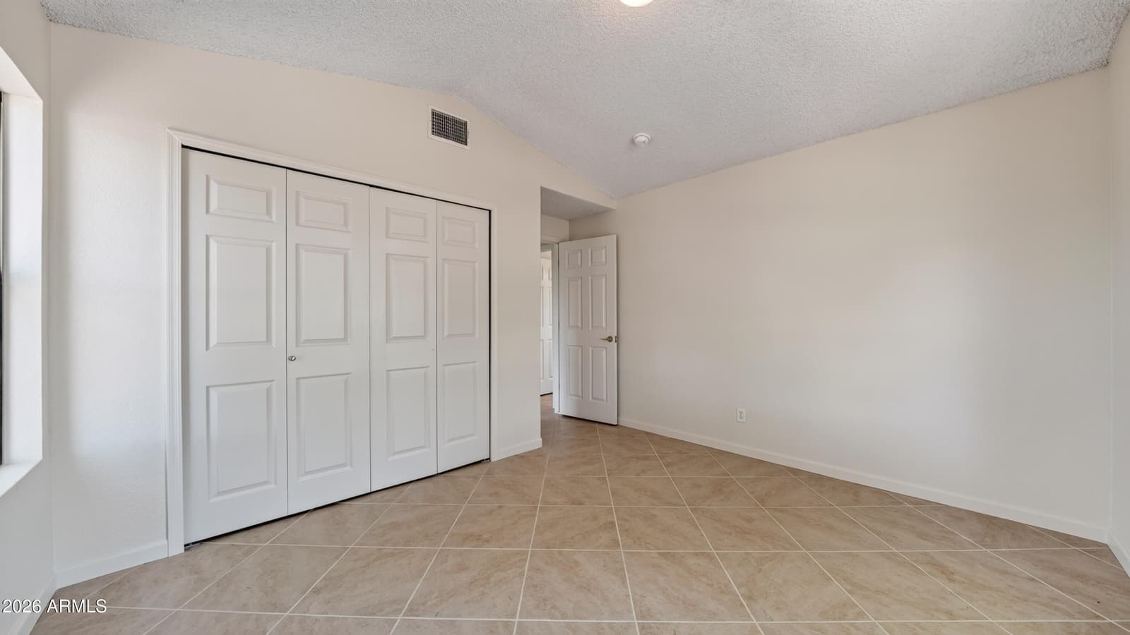 7137 S Pinon Drive, Hereford, AZ 85615 — photo 26 of 44