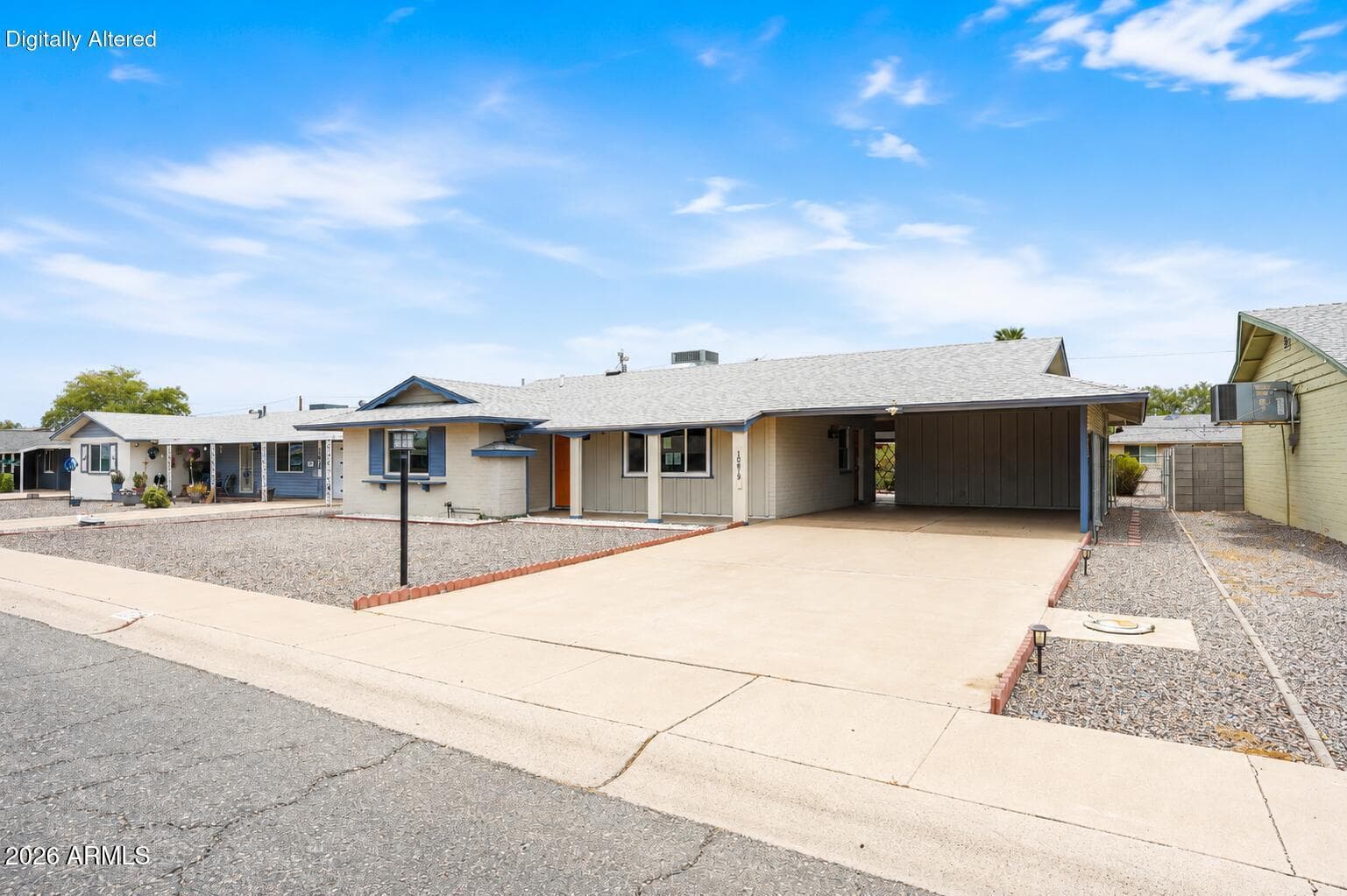 10819 W CANTERBURY Drive, Sun City, AZ 85351 — photo 5 of 28