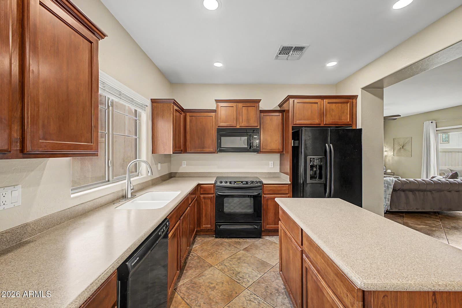26309 N BABBLING BROOK Drive, Phoenix, AZ 85083 — photo 13 of 33