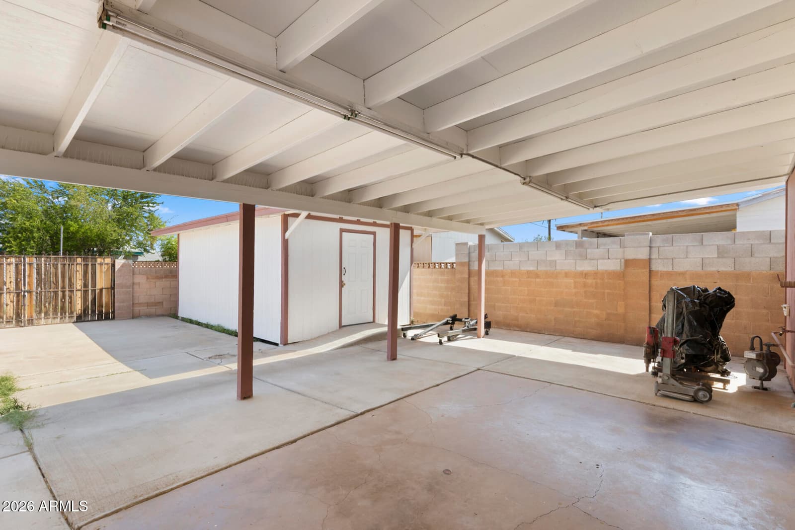 2242 E CHIPMAN Road, Phoenix, AZ 85040 — photo 18 of 25
