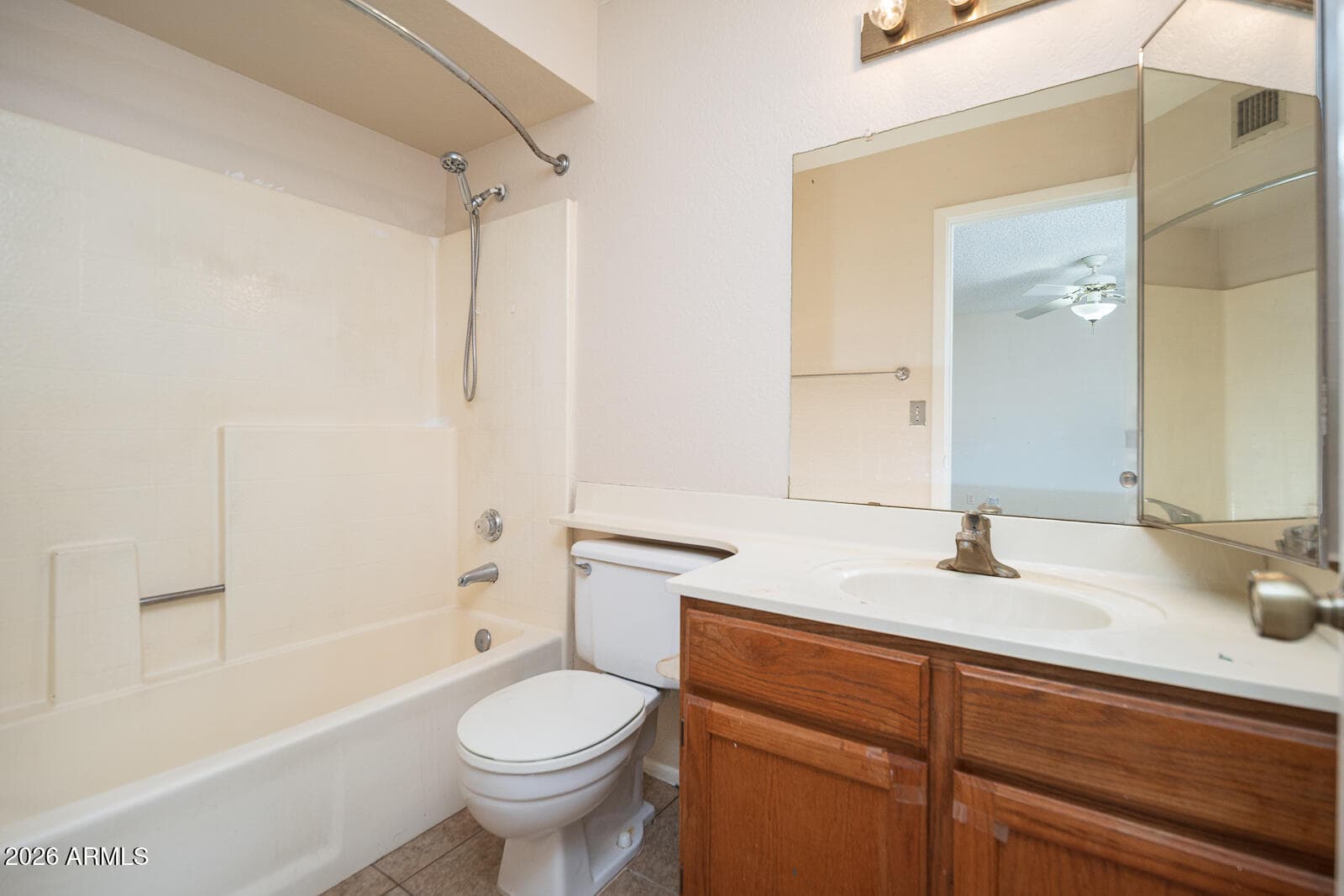 4145 W BOCA RATON Road, Phoenix, AZ 85053 — photo 12 of 29