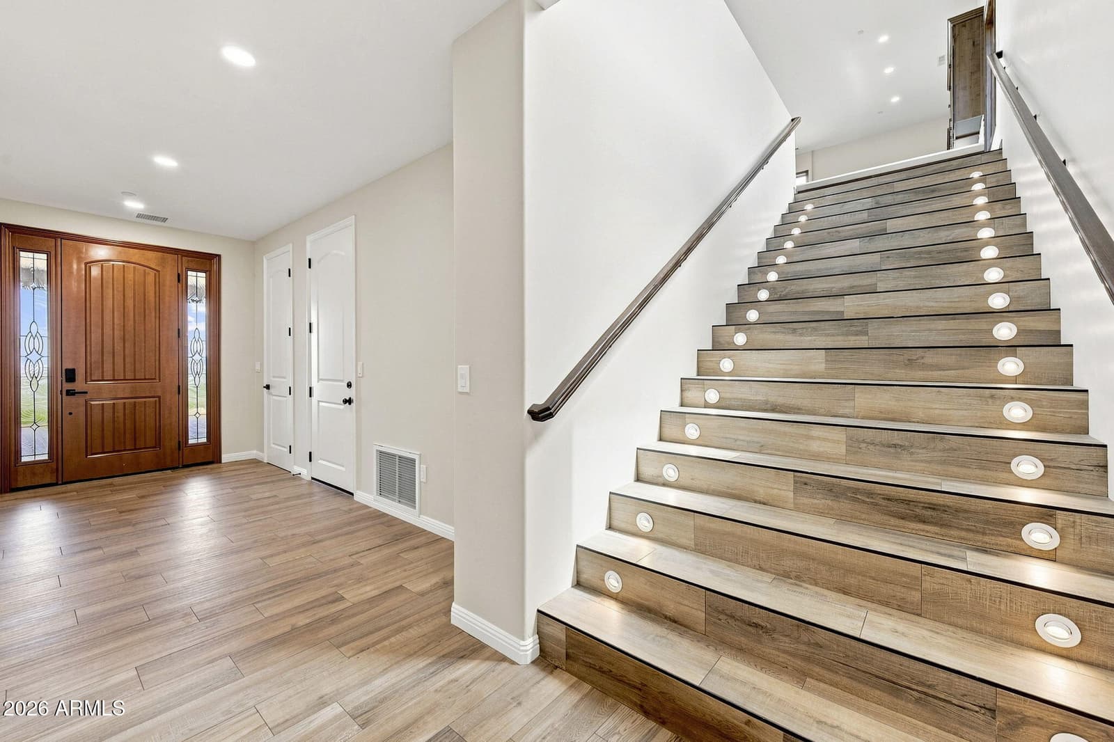 703 W LEE Boulevard, Prescott, AZ 86303 — photo 4 of 41