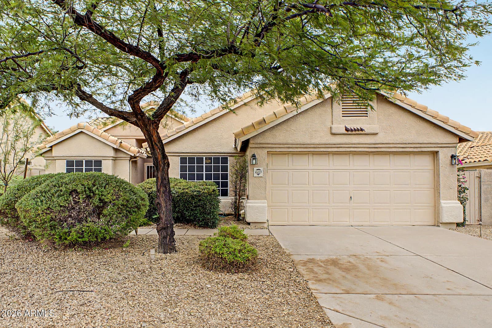 16114 E GLENPOINT Drive, Fountain Hills, AZ 85268 — photo 2 of 37