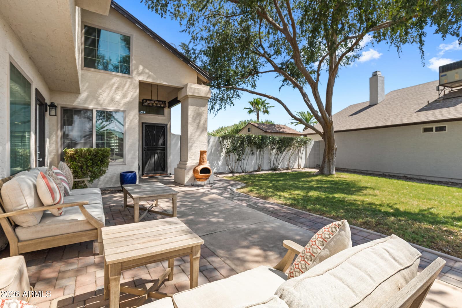 8746 E BELLEVIEW Street, Scottsdale, AZ 85257 — photo 4 of 33