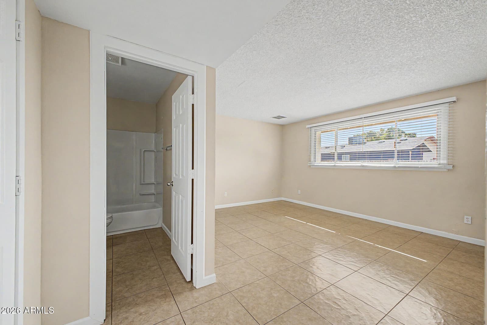 5220 N 68TH Avenue, Glendale, AZ 85303 — photo 20 of 42