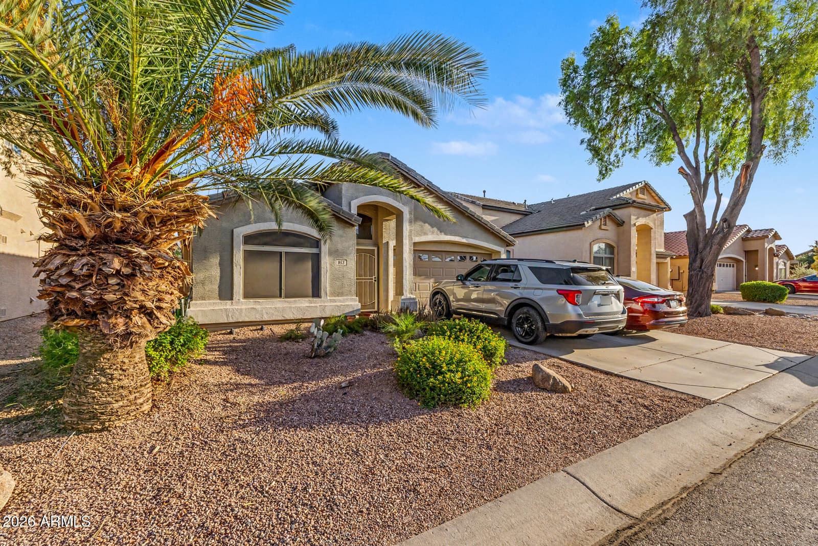 853 E MOUNTAIN VIEW Road, San Tan Valley, AZ 85143 — photo 3 of 38