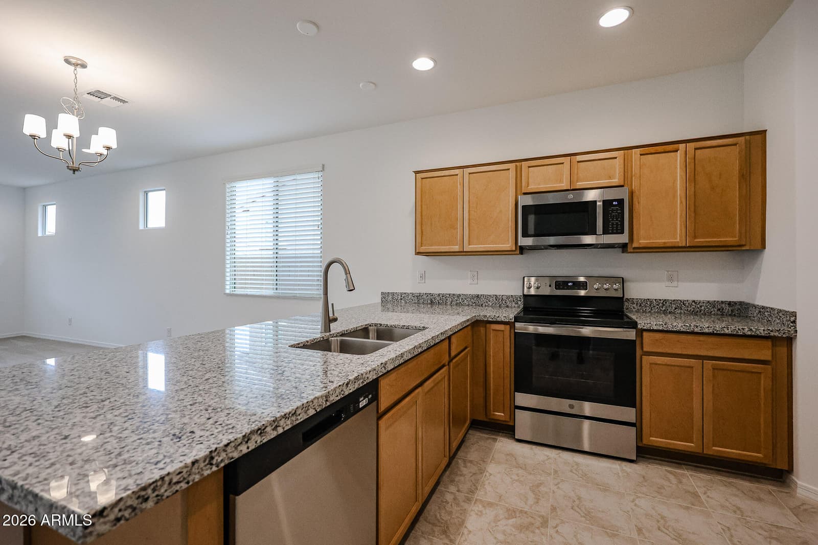 9011 W GEORGIA Avenue, Glendale, AZ 85305 — photo 3 of 21