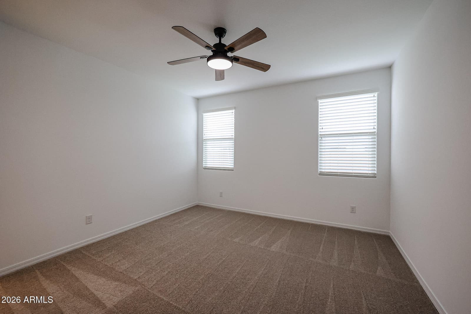 9011 W GEORGIA Avenue, Glendale, AZ 85305 — photo 8 of 21