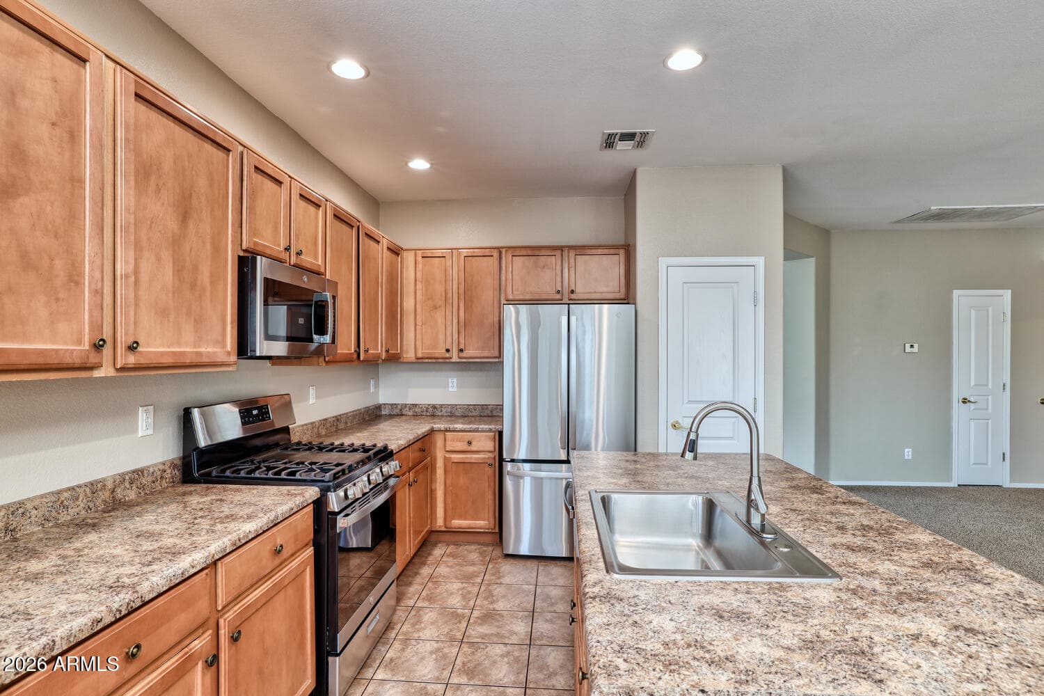 844 E INDIAN WELLS Place, Chandler, AZ 85249 — photo 12 of 25