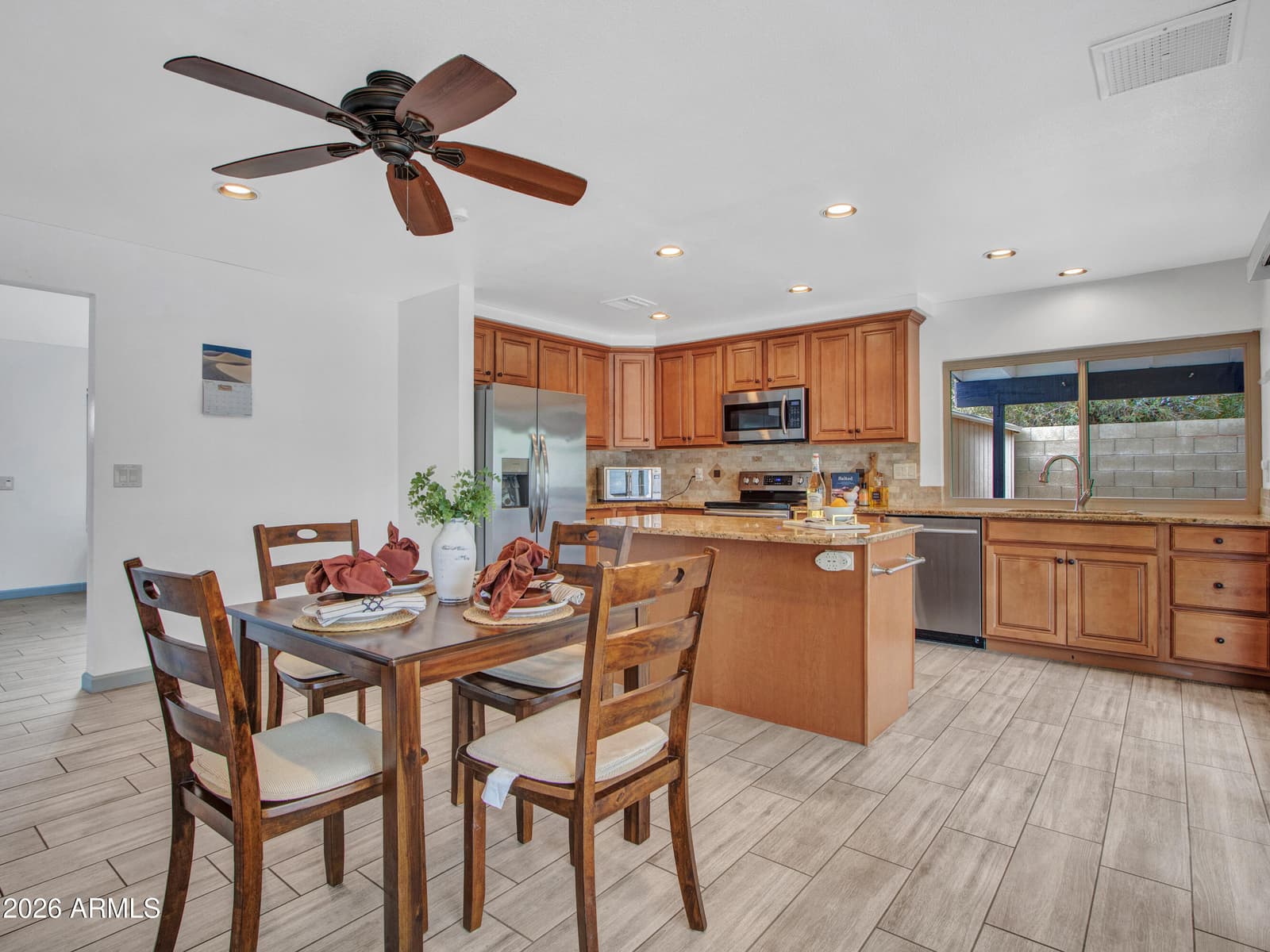 2324 W PORT AU PRINCE Lane, Phoenix, AZ 85023 — photo 15 of 52