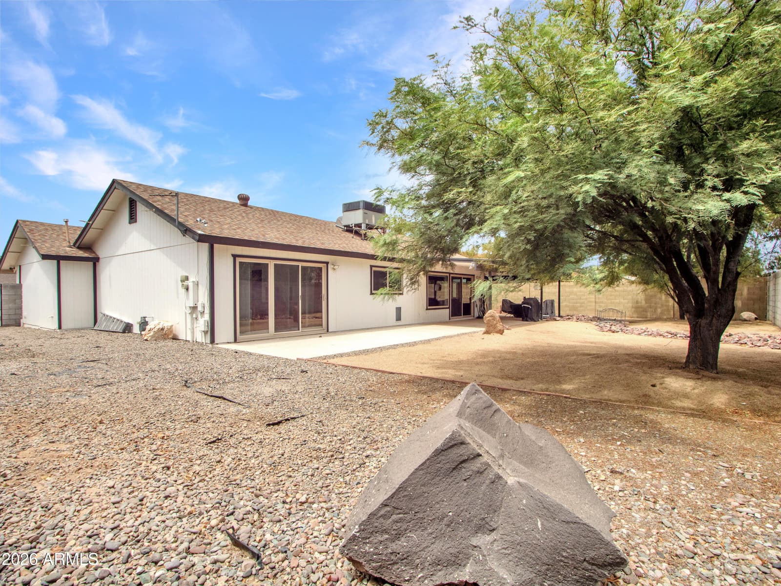 2324 W PORT AU PRINCE Lane, Phoenix, AZ 85023 — photo 48 of 52