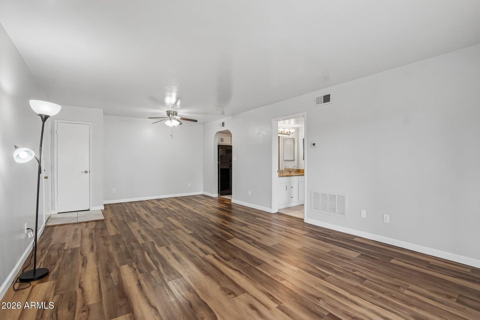 10444 N 69TH Street 206, Paradise Valley, AZ 85253 — photo 5 of 15