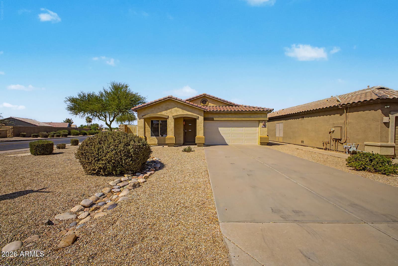 30381 N DESERT WILLOW Boulevard, San Tan Valley, AZ 85143 — photo 1 of 42
