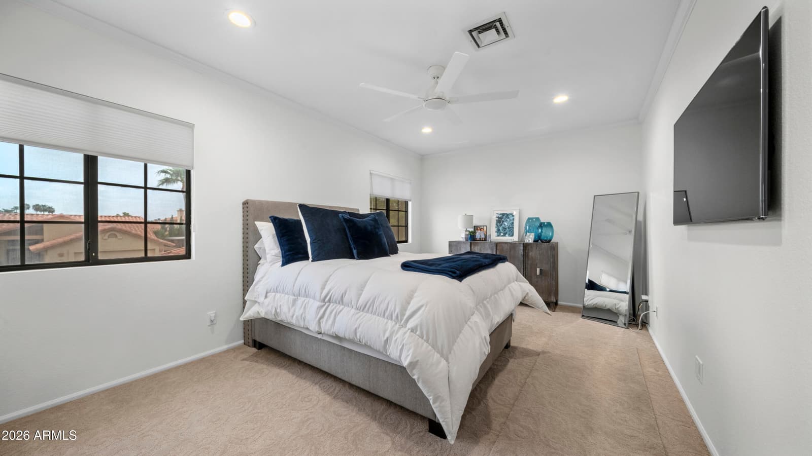 42 E MARIA Lane, Tempe, AZ 85284 — photo 32 of 56