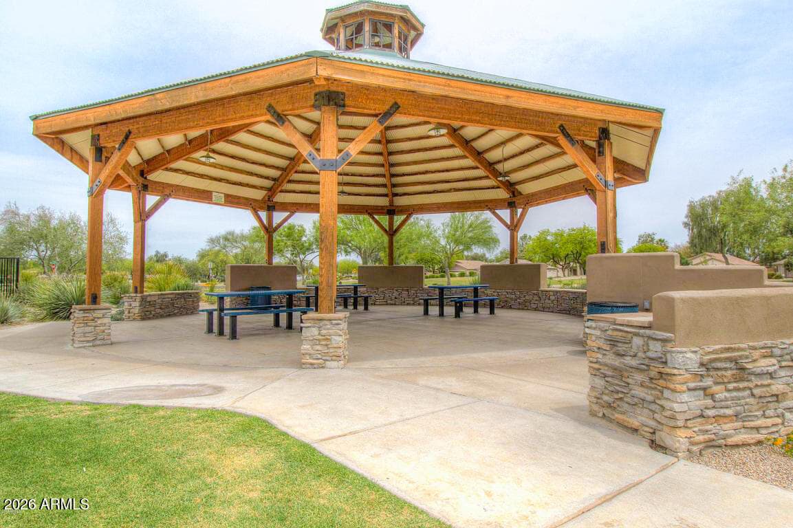 30381 N DESERT WILLOW Boulevard, San Tan Valley, AZ 85143 — photo 38 of 42