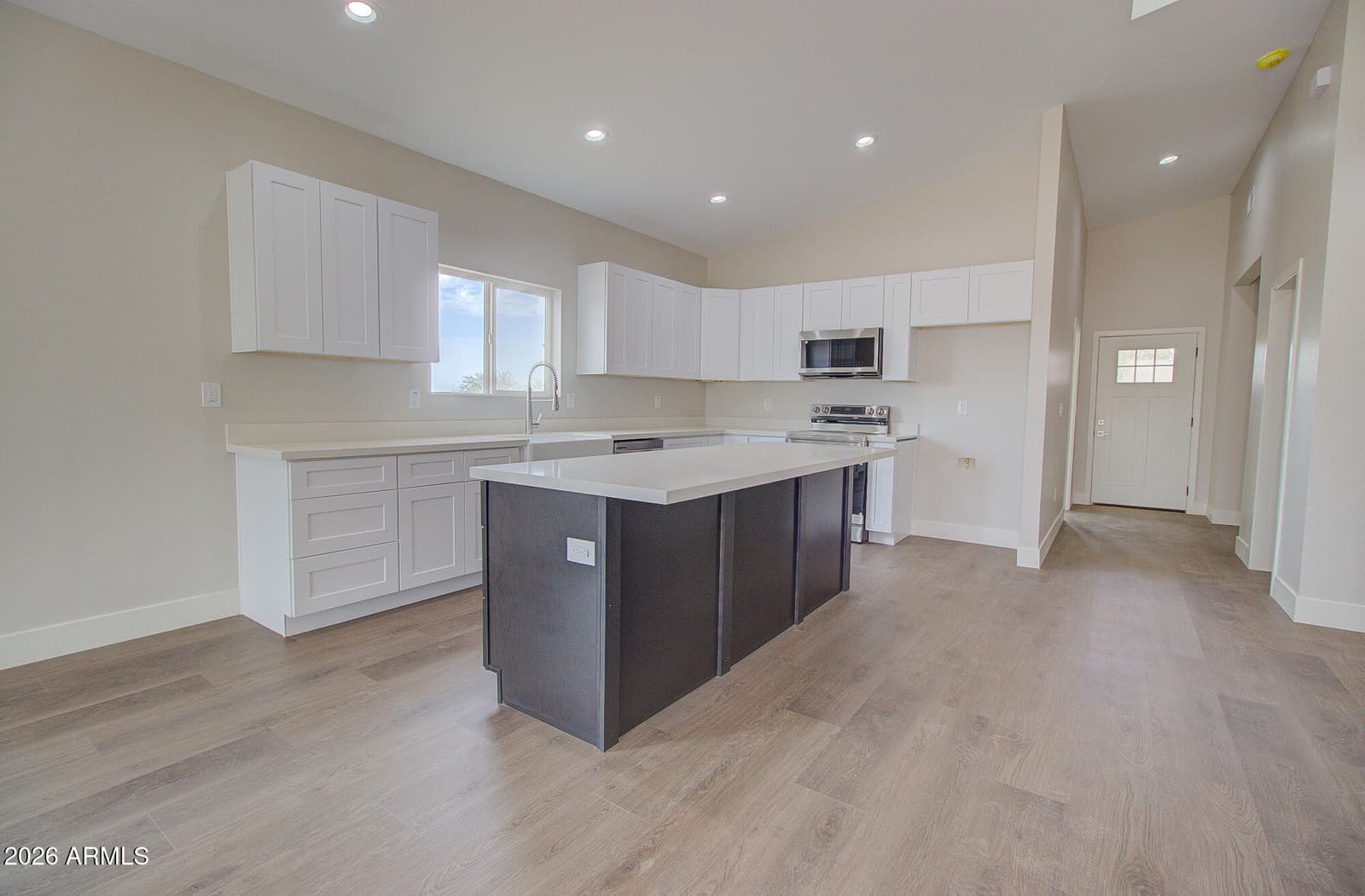 3505 N ALGODON Drive, Eloy, AZ 85131 — photo 8 of 37